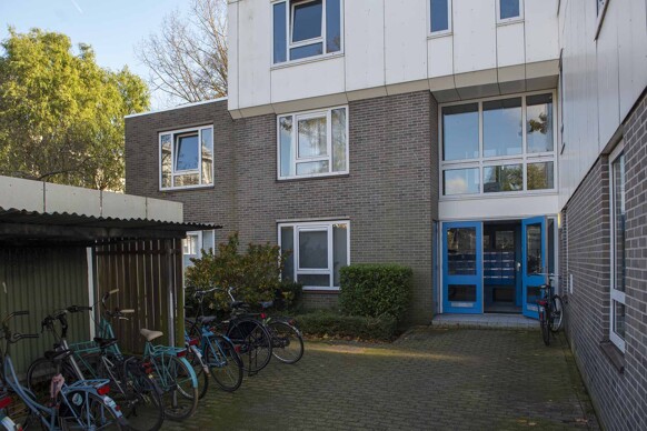 Kamer te huur: Clara van Sparwoudestraat 128, Biesland Delft